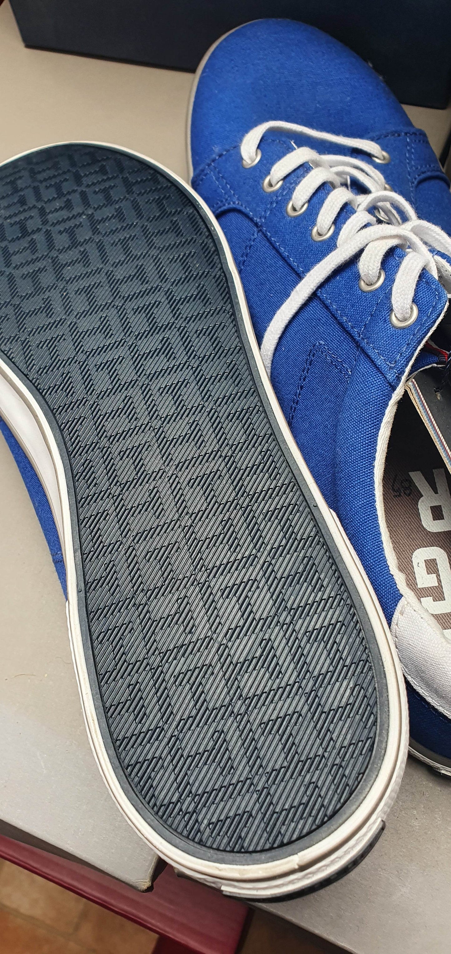 Tommy Hilfiger Harry Be Fm56819117 - Blue 20250527_121155