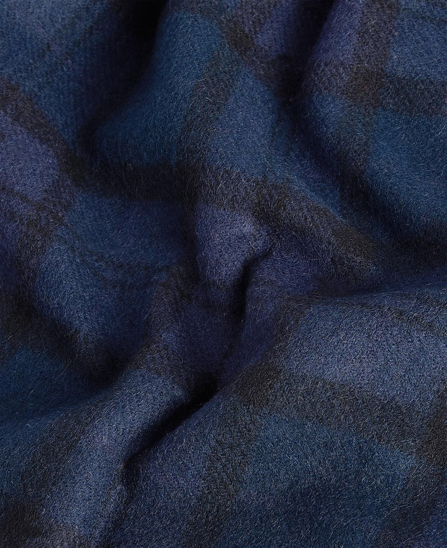 Barbour Tartan Lambswool Scarf in Navy - fabric detail