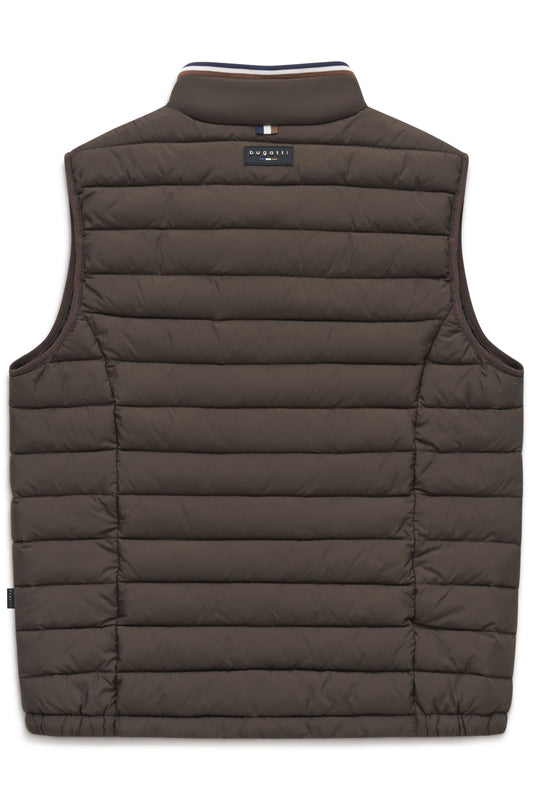 Bugatti Quilted Gilet - Olive bug_270100_21010_90_b_e93d9837-657d-45cf-9cc1-4e75bd2dc8e1