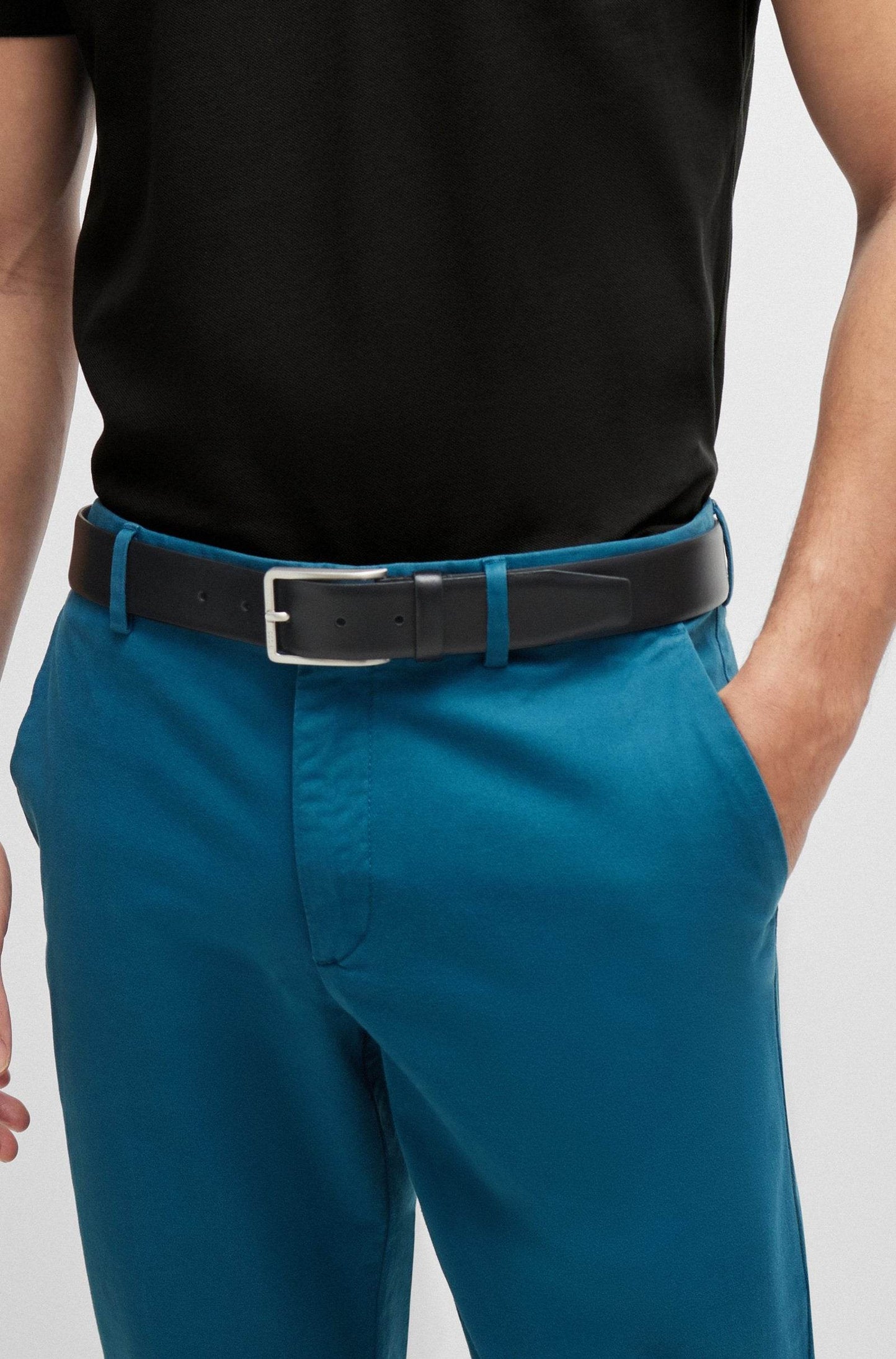 Hugo Boss Italian-made Leather Belt With Engraved-logo Buckle - Black hbeu50491834_001_340