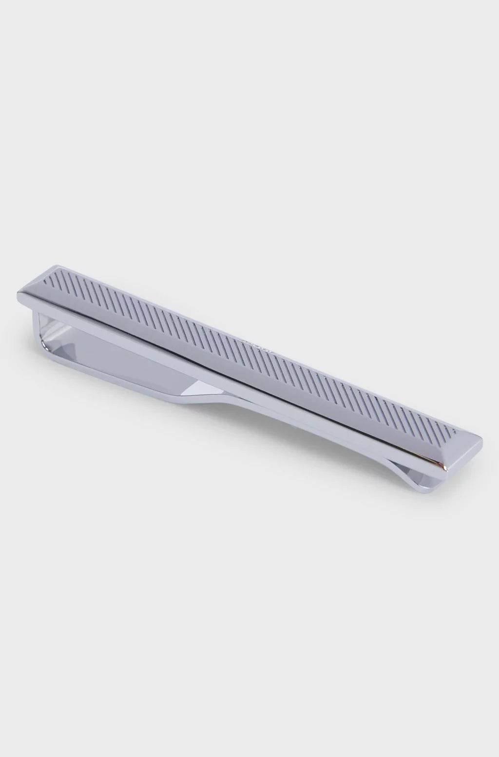 Hugo Boss Tie clip With Engraved Lines - Silver hbeu50535637_040_200