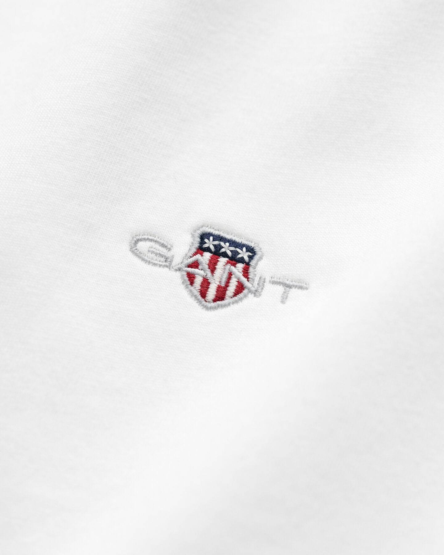Gant Regular Fit Shield T-Shirt - White time__1737039647__202501-2003184-110-detail-fv-1