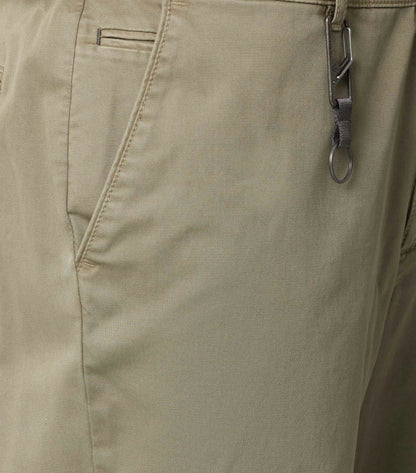 Casa Moda Chris chinos in Four Leaf Clover green, pocket detail