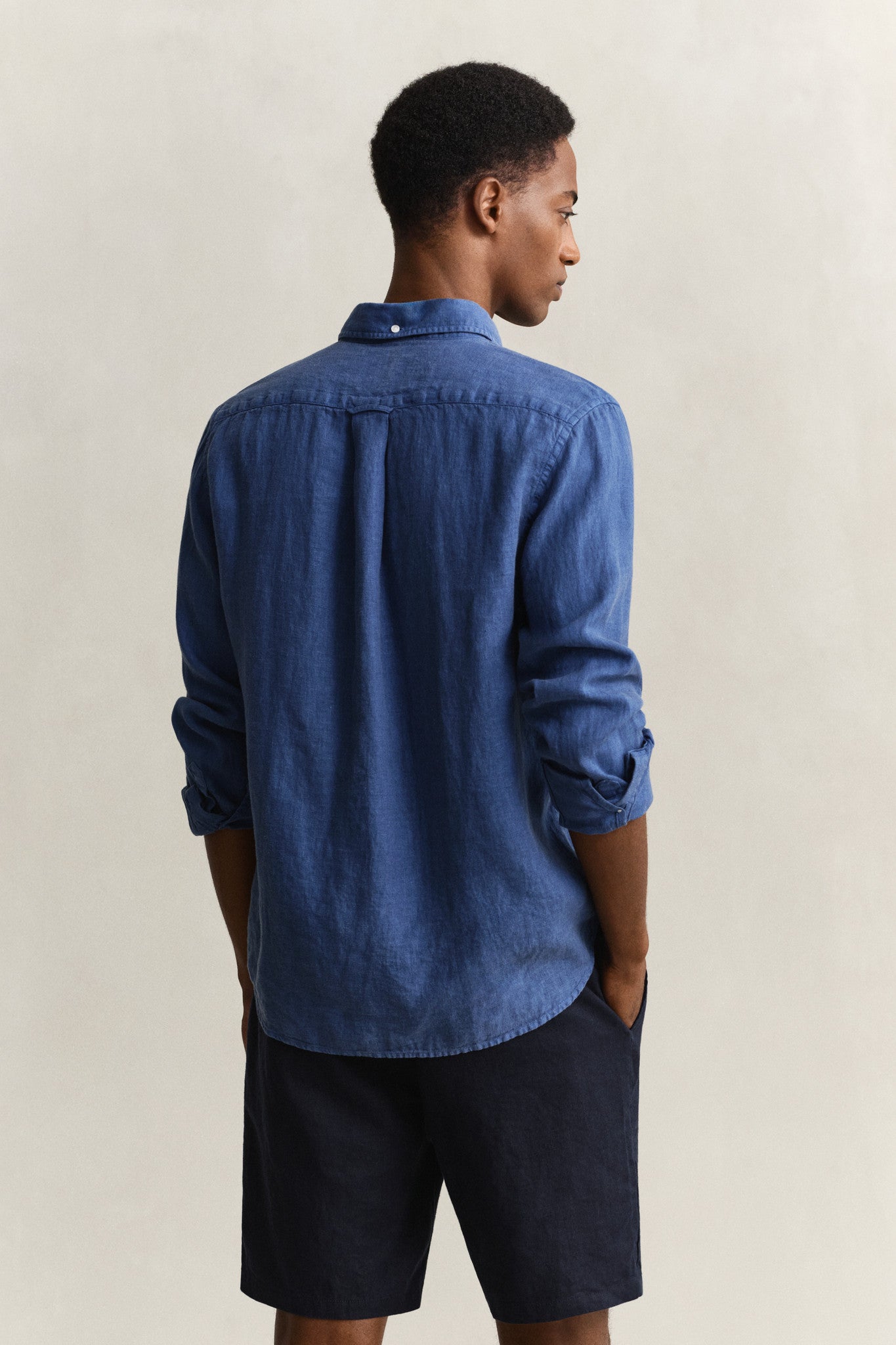 Gant Reg GMNT Dyed Linen Shirt 1774625051_7755_019042_VINTAGE_BLUE_alternate