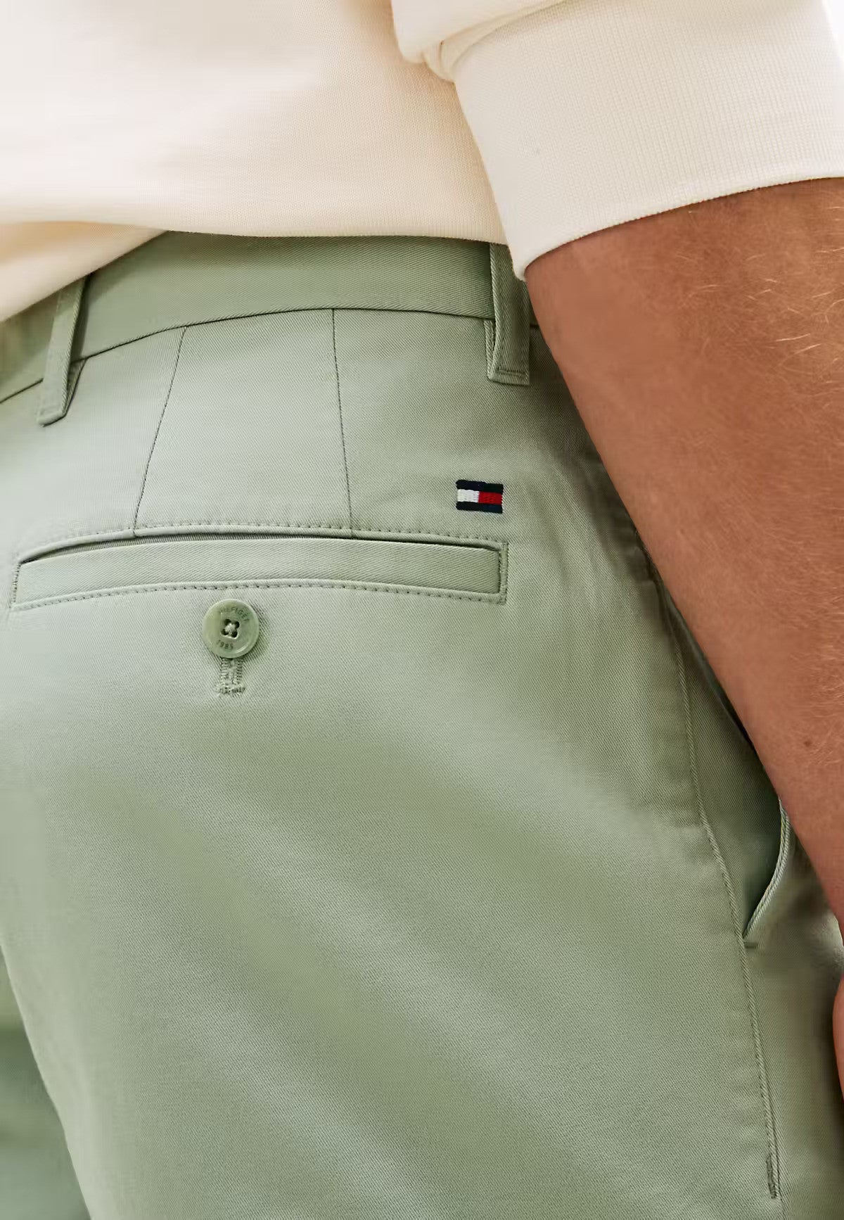 Tommy Hilfiger Denton 9.5 Twill Shorts 1776345918_6379_019203_MINT_alternate