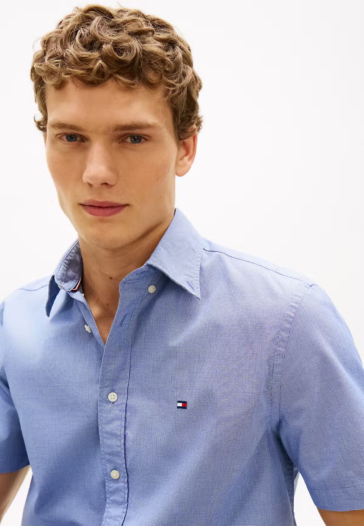Flex Poplin Houndstooth Short Sleeve Shirt – Regenerative Cotton Blend 1776956948_9698_019176_LIGHT_BLUE_alternate