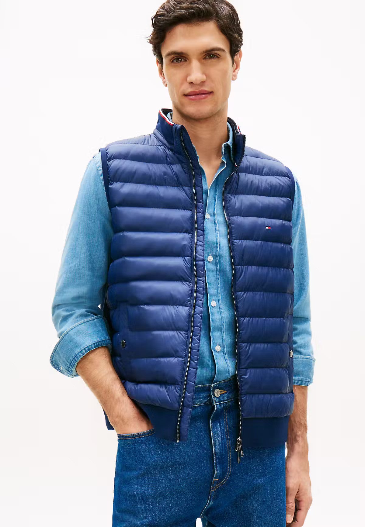 Tommy Hilfiger Mix Media Essential RWB Vest - CARBON NAVY 1778494855_0843_019073_CARBON_NAVY