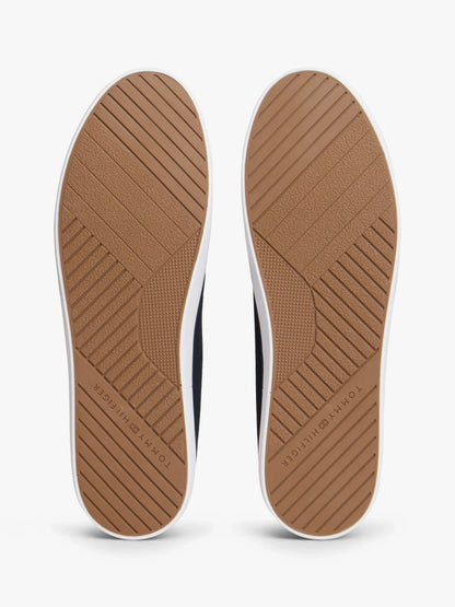 Tommy Hilfiger Logo Canvas Trainers - Desert Sky-DESERT SKY 1778588400_8766_019049_DESERT_SKY_alternate