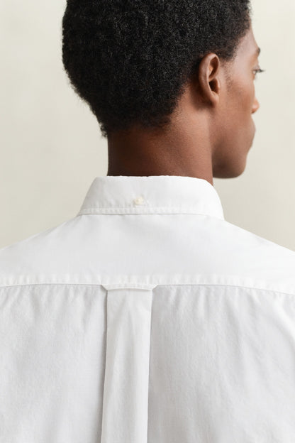 GANT Regular Fit Classic Poplin Shirt - White 1778834808_4574_018887_WHITE_alternate