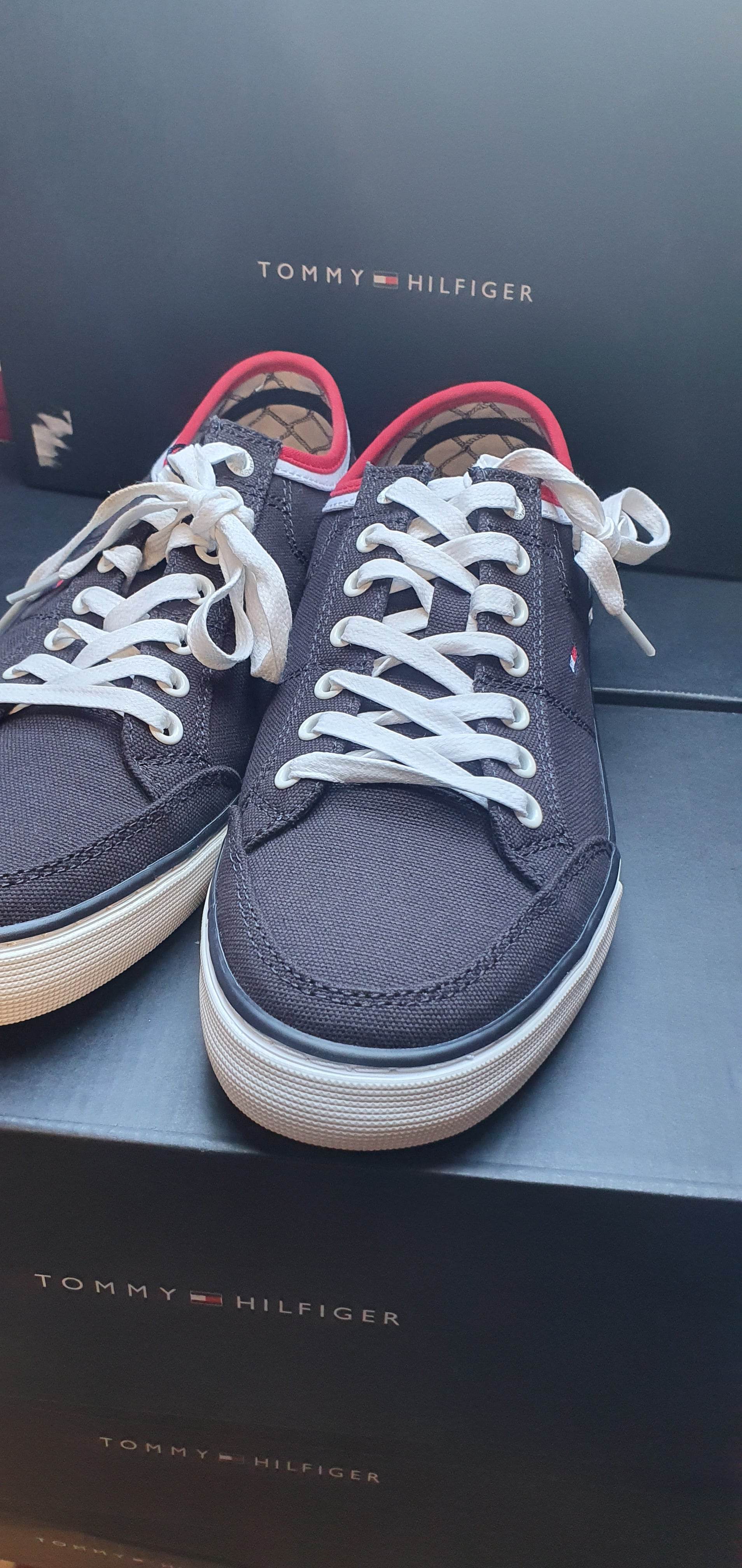 Tommy Hilfiger Shoes Fm0fm00543 - SKY CAPTAIN 20250509_091658