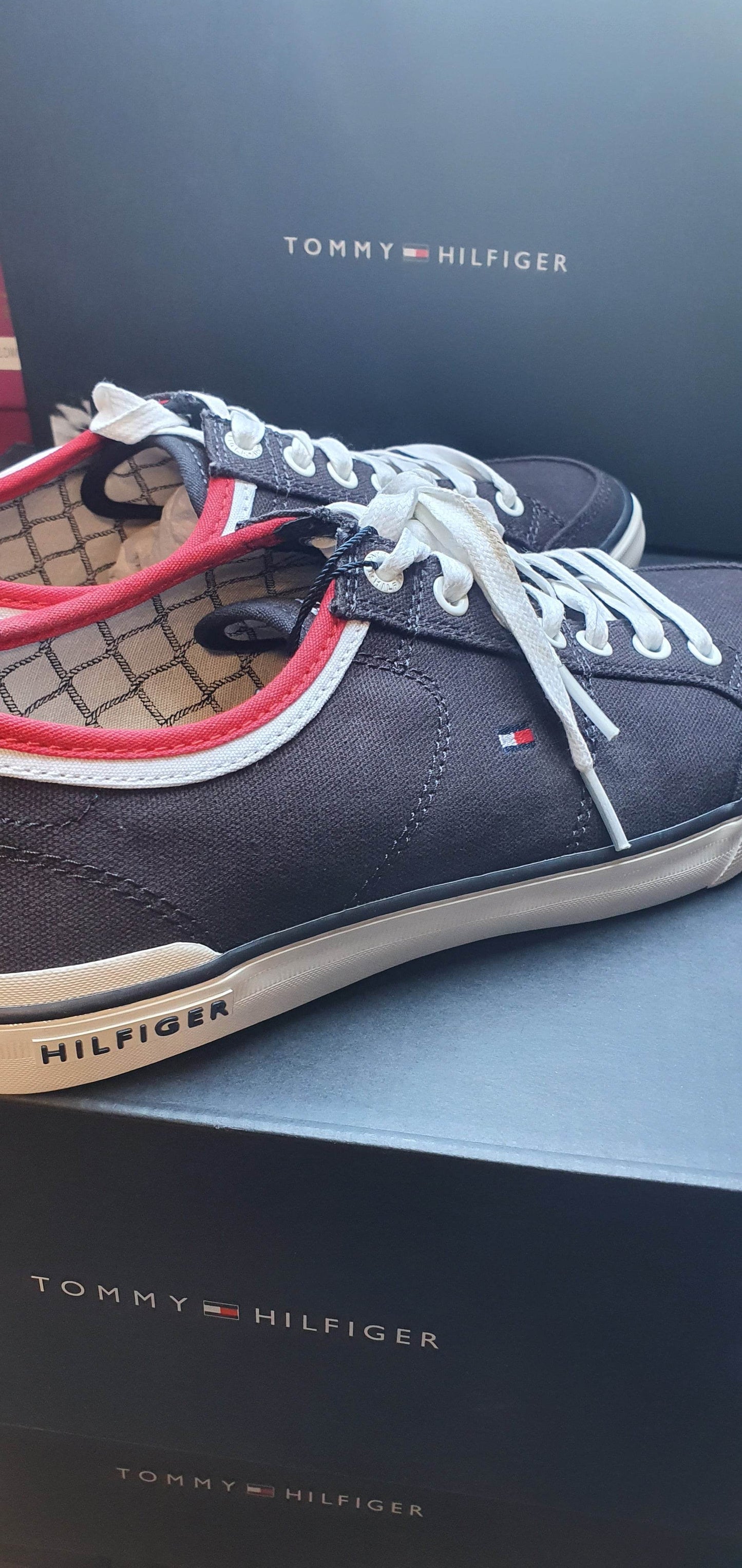 Tommy Hilfiger Shoes Fm0fm00543 - SKY CAPTAIN 20250509_091737