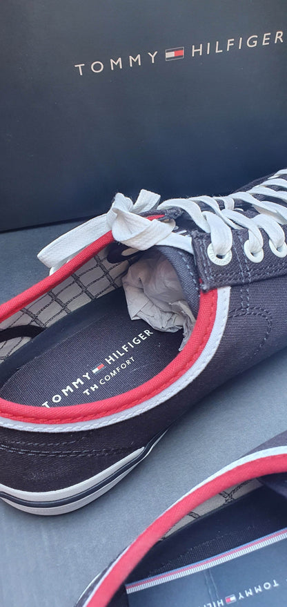 Tommy Hilfiger Shoes Fm0fm00543 - SKY CAPTAIN 20250509_091753