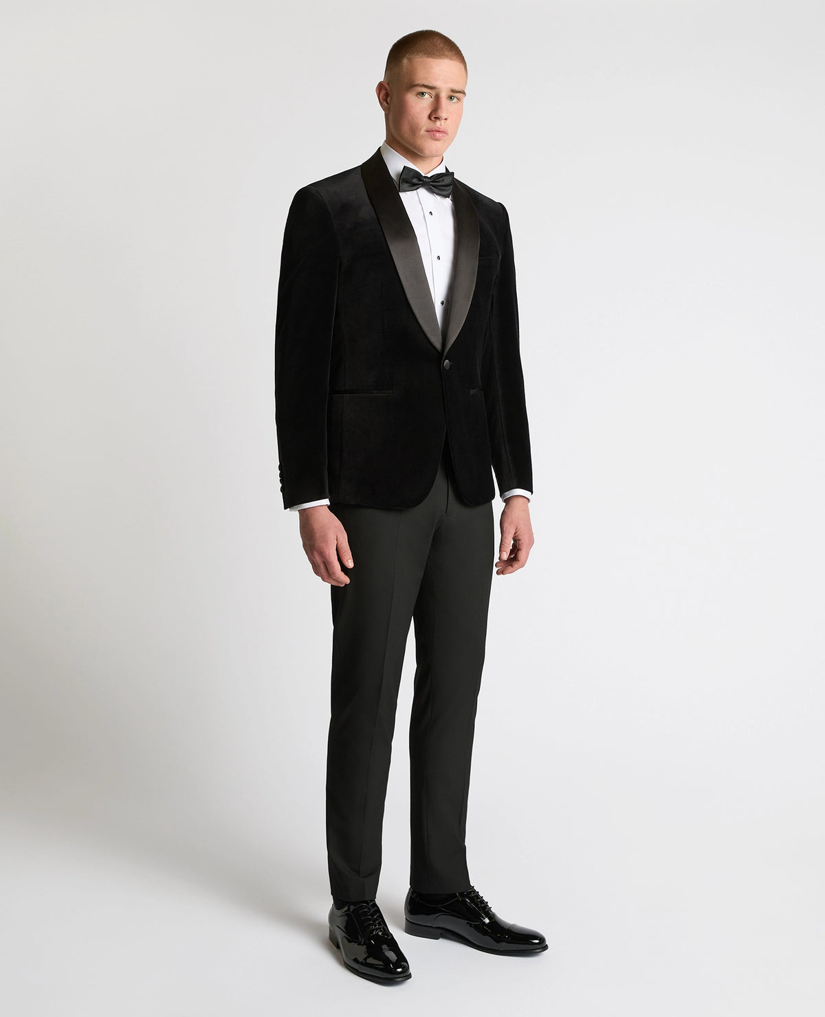 Remus Uomo Romeo J Velvet Dinner Jacket - Black 4_11855_00_02