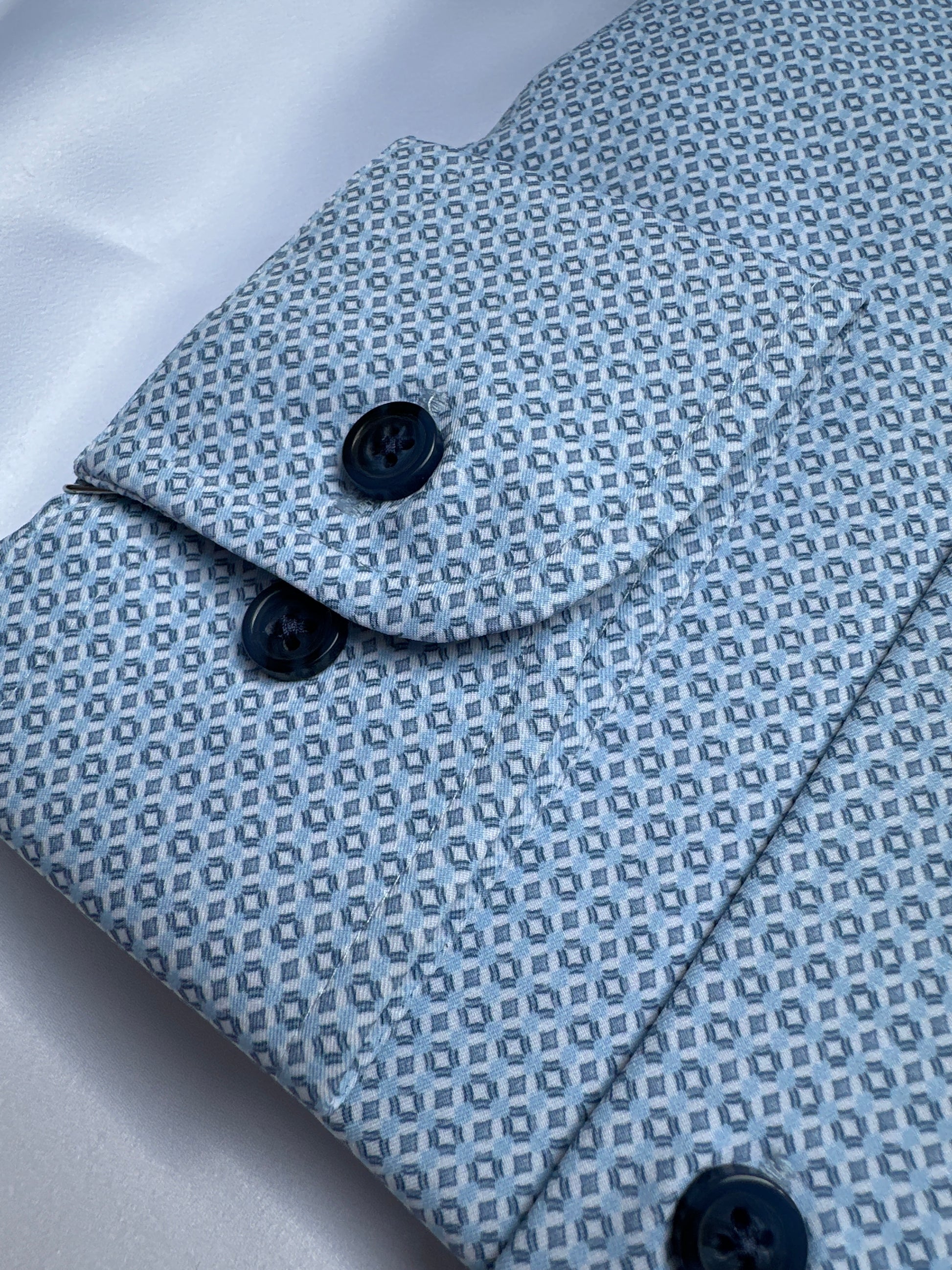 6th Sense Design diamond-print performance shirt at Ryle Menswear, Tralee
