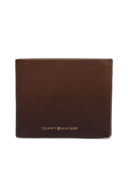 Tommy Hilfiger Seasonal Mini Wallet - Brown AM0AM14799_0HE_main_ay