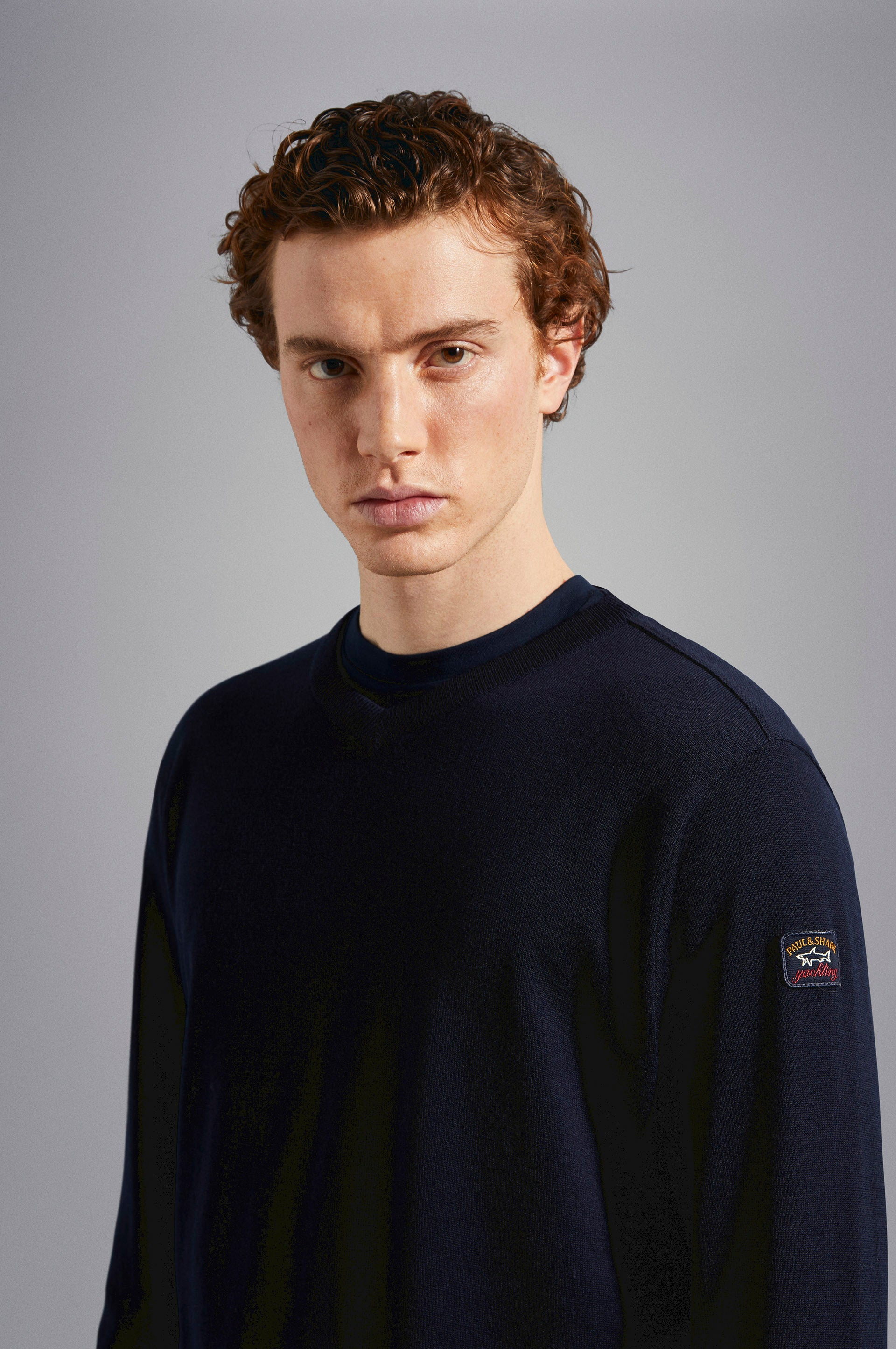 Paul & Shark Merino Wool V-neck With Iconic Badge C0P1041 - Navy C0P1041-050-ad-v