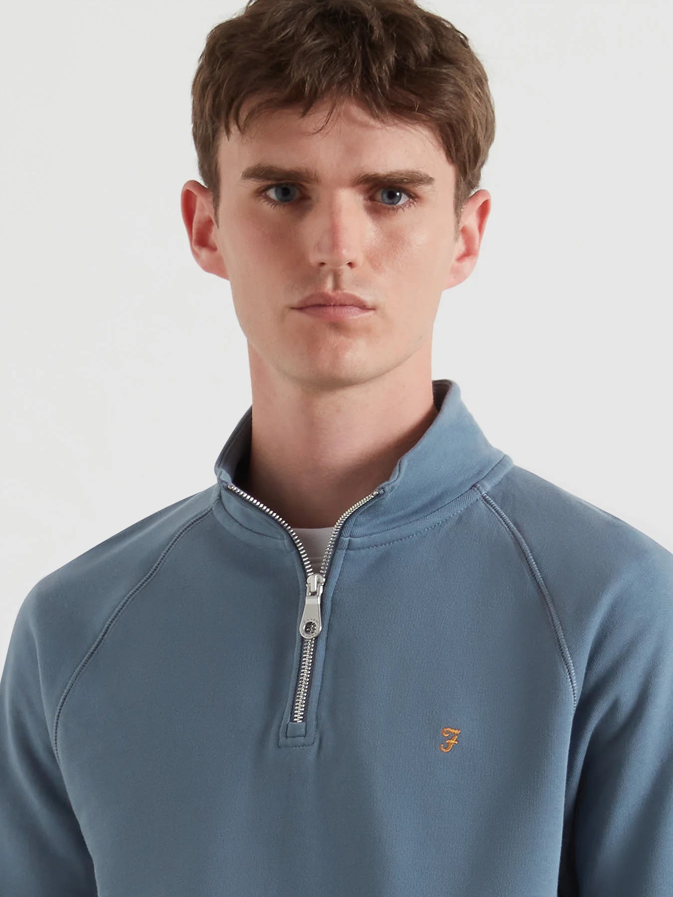 Farah Jim Organic Cotton Quarter Zip Sweatshirt - Chalk Blue F4ksb073413-4