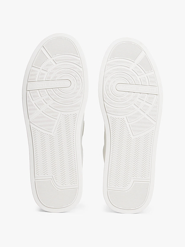 Tommy Hilfiger Logo Court Trainers With Leather - Ecru / Platinum Olive FM0FM05367_0K4_alternate4