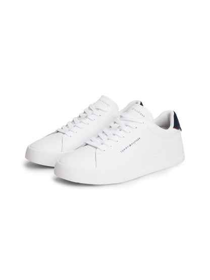 Tommy Hilfiger Logo Court Trainers With Leather - Ecru FM0FM05367_0LD_alternate1_ay