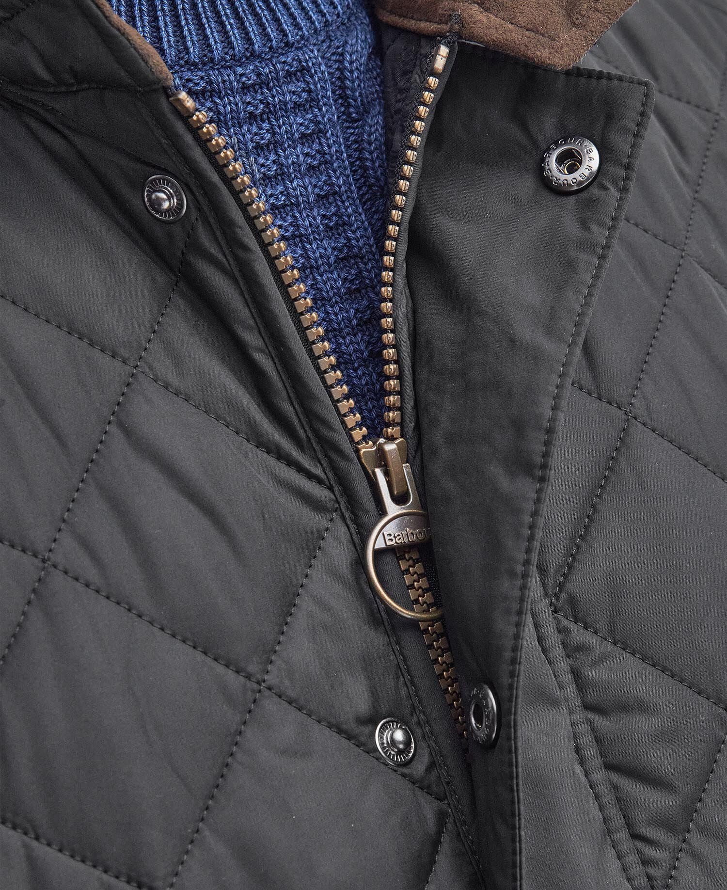 Barbour Lowerdale Gilet in Black - detail