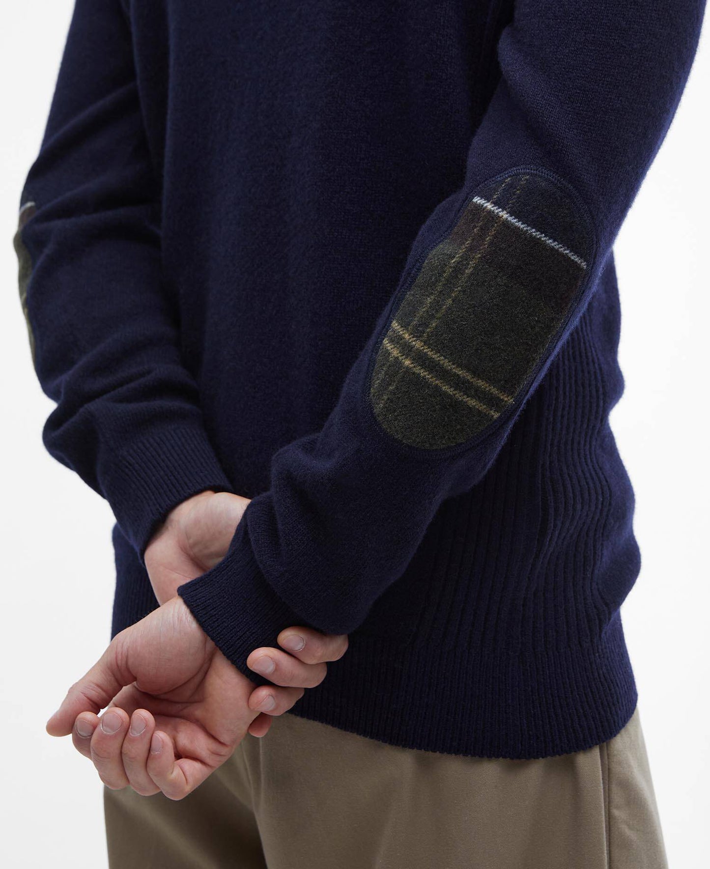 Barbour Holden Half Zip Jumper - Classic Navy MKN0837NY91_05detailc