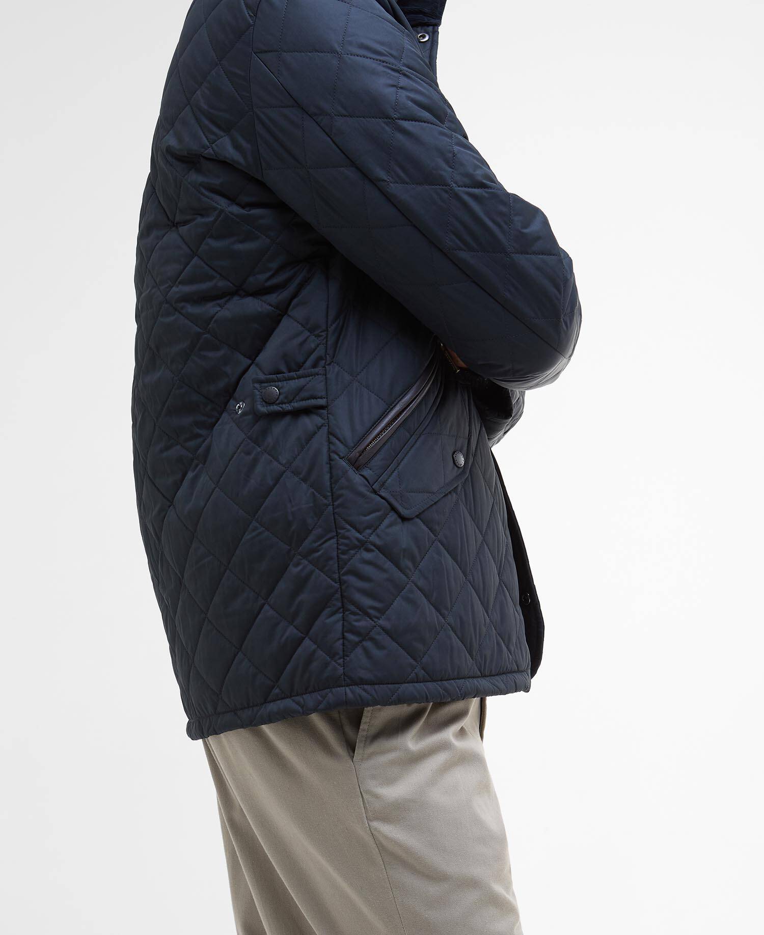 Barbour Chelsea Sportsquilt Jacket - Classic Navy MQU0006NY51_05detaild