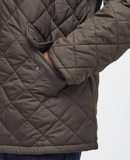 Barbour Chelsea Sportsquilt Jacket - Olive MQU0006OL51_05detailb