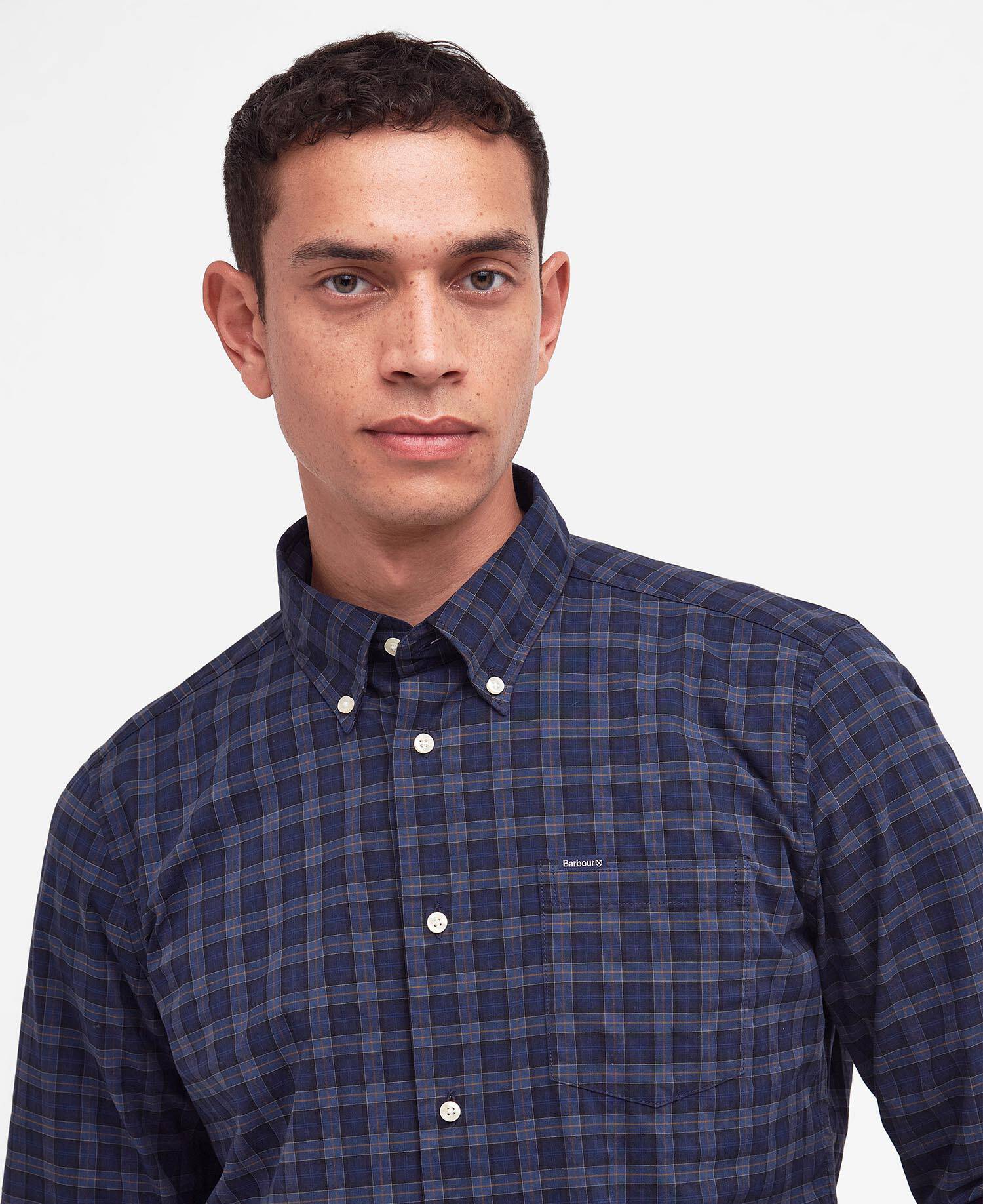 Barbour Lomond Tailored Long-Sleeved Shirt - Midnight Tartan MSH5023TN11_05detaila