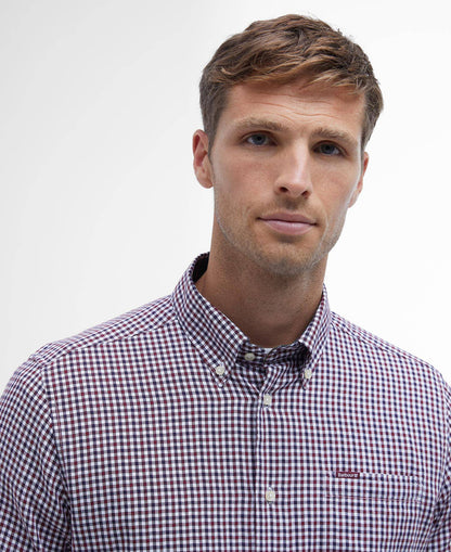 Barbour Padshaw Tailored Long-Sleeved Shirt in Red - detail