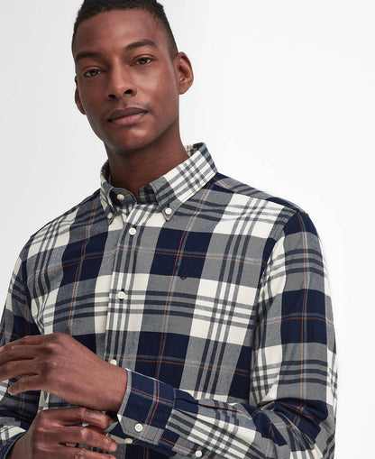Barbour Edgar Tailored Long-Sleeved Shirt - Classic Navy MSH5355NY91_05detaila
