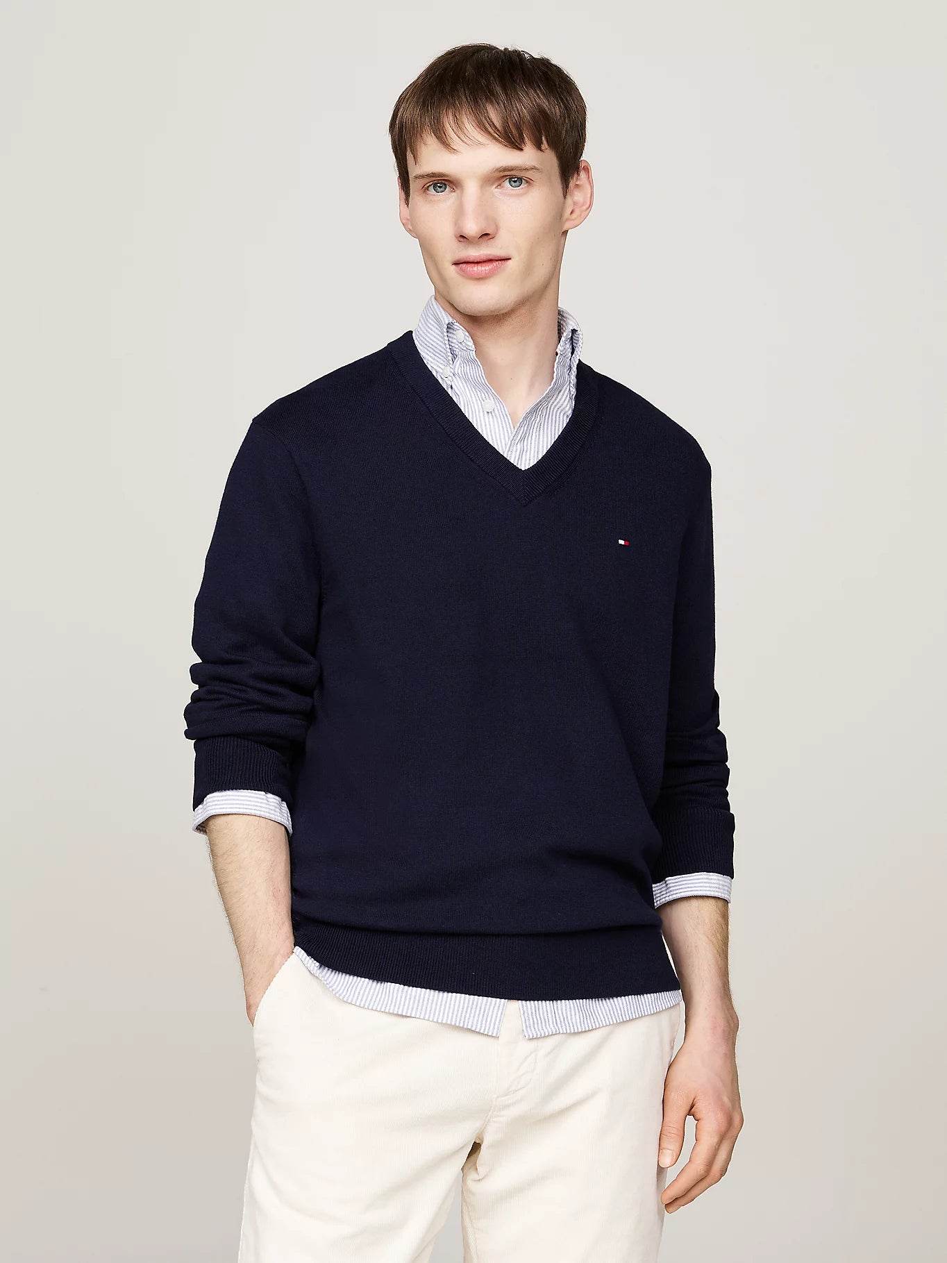 Tommy Hilfiger V-Neck Jumper with Cashmere - Desert Sky MW0MW28047_DW5_main