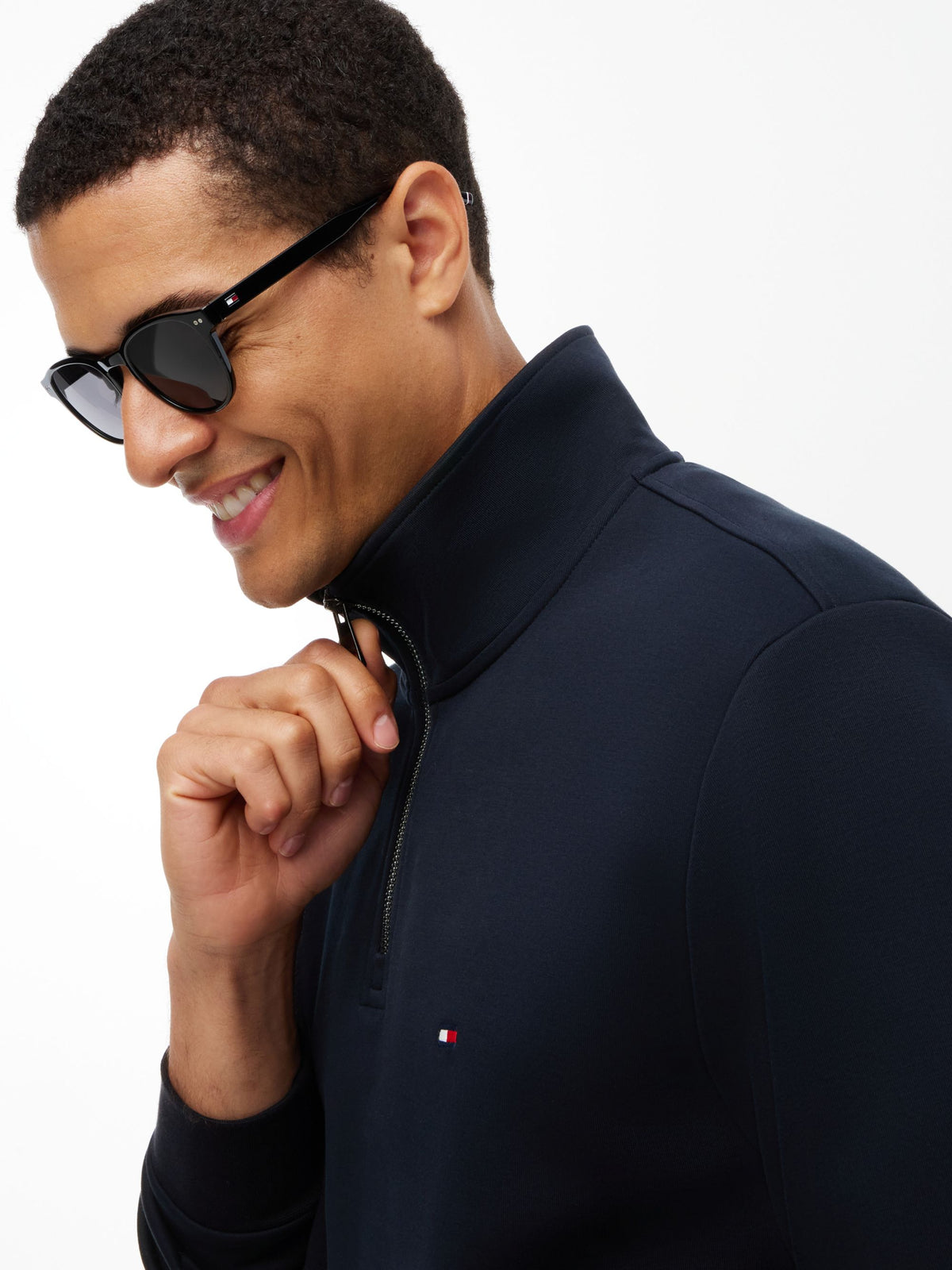 Tommy Hilfiger Essential Intechno Quarter-Zip - Navy MW0MW36510_DW5_alternate3_ay