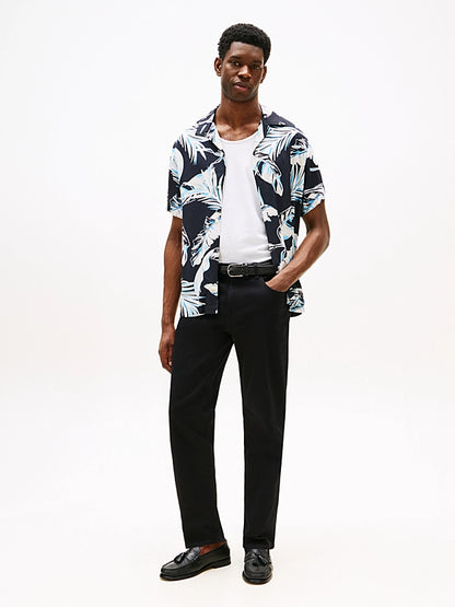 Tommy Hilfiger Lightweight Regular Fit Tropical Short Sleeve Shirt - Black / Allover MW0MW39449_0GJ_alternate2