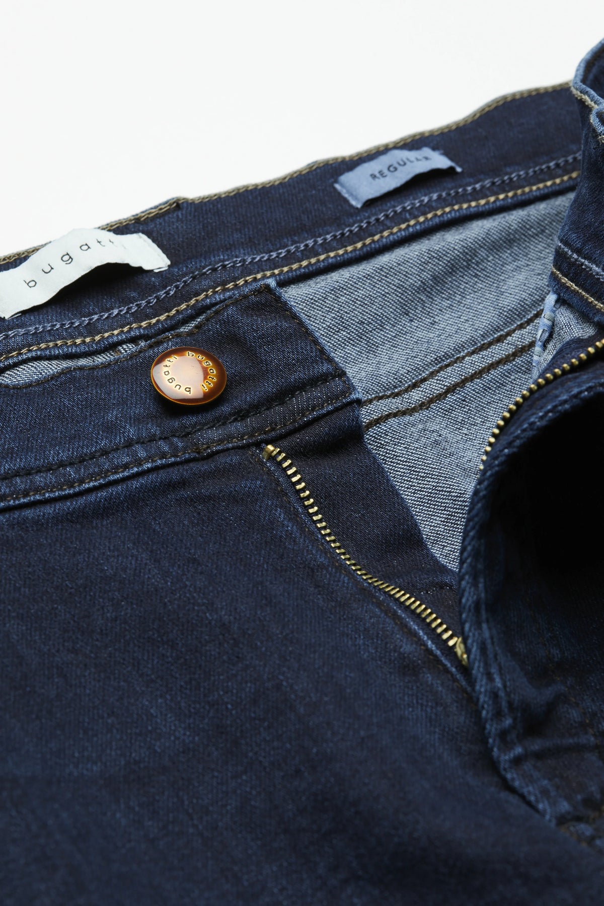 Bugatti 3289D Premium Denim Jeans - Navy bug_3289D_26650_383_add1-a_36b4bef6-2905-4e20-a717-3af3222fc623
