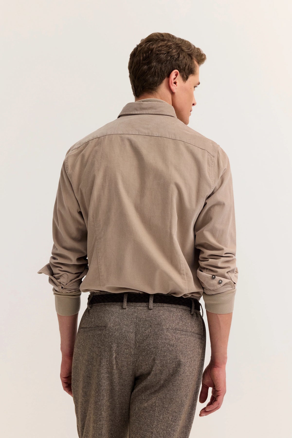 Bugatti 9350 Corduroy Button-Down Shirt - Beige bug_9350_28811F_40_model-b_0794