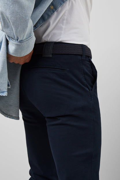 Meyer M5 Organic Cotton Chino - Navy meyer_hw21_M5-Chino_6001_19_detail_19