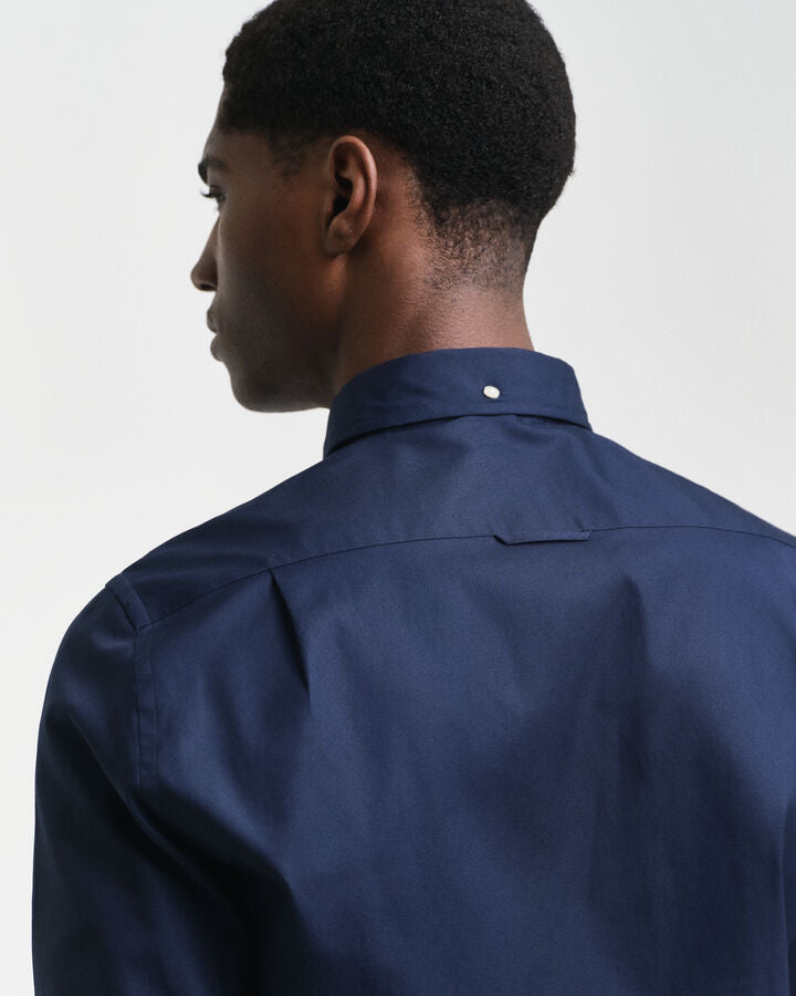 Gant Slim Fit Pinpoint Oxford Shirt - Marine time__1718201445__202403-3000302-410-crmodel-fv-3