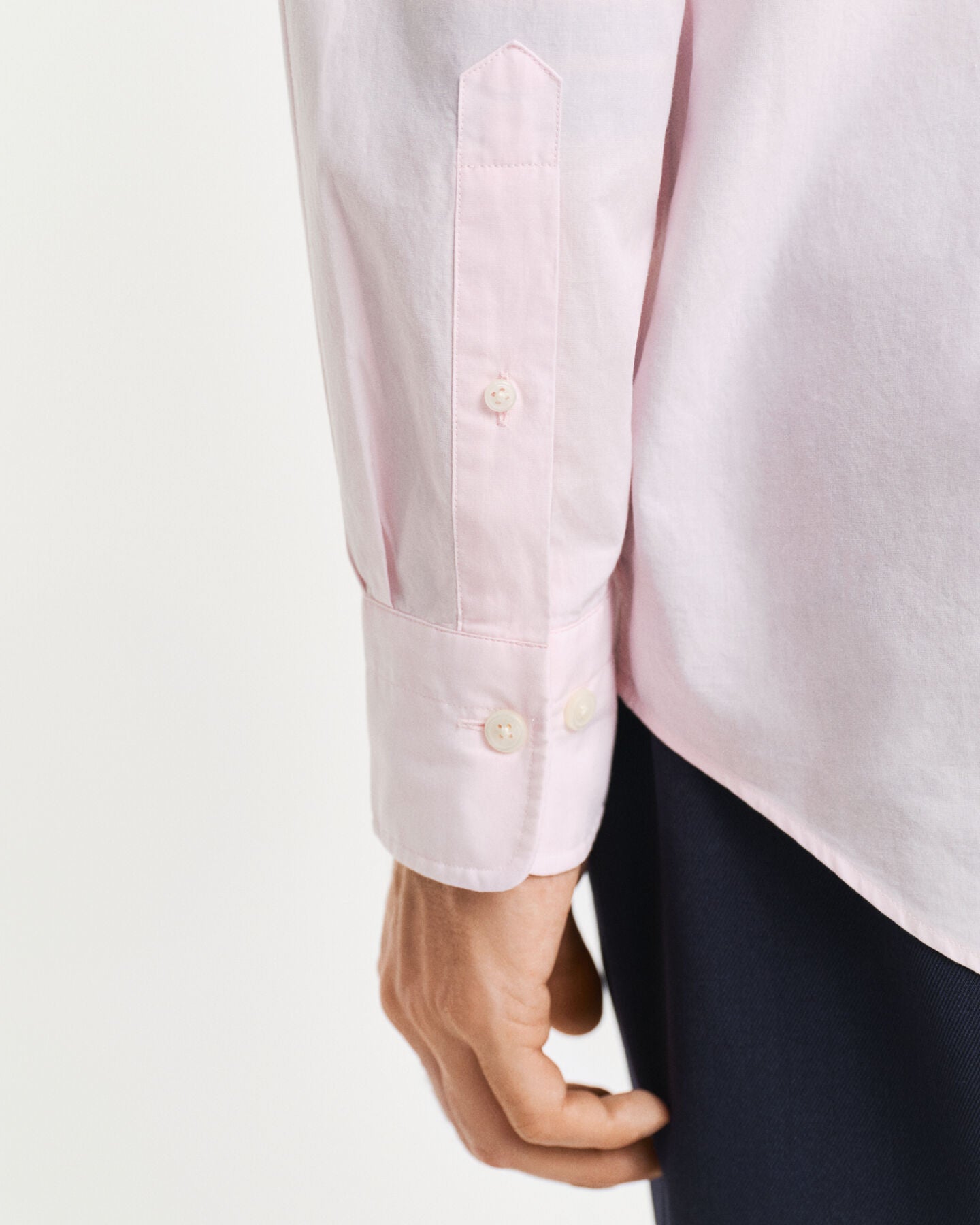Gant Regular Fit Classic Poplin Shirt - Light Pink time__1733739024__202501-3000100-662-crmodel-fv-2