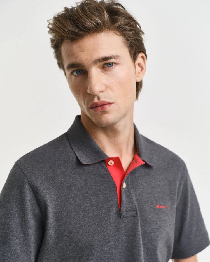 Gant Contrast Piqué Polo Shirt - Antracit Melange time__1746550020__202503-2062026-095-crmodel-fv-1
