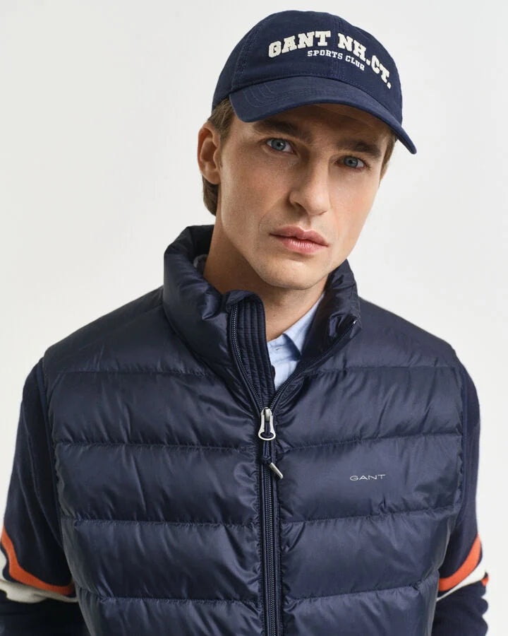 Gant Light Down Vest - Evening Blue time__1746565529__202503-7006527-433-crmodel-fv-1