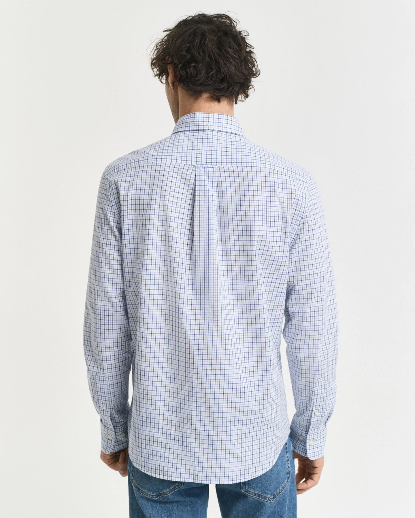 Gant Regular Fit Micro Checked Classic Poplin Shirt - Clear Sky time__1749756326__202503-3250214-427-model-bv-1