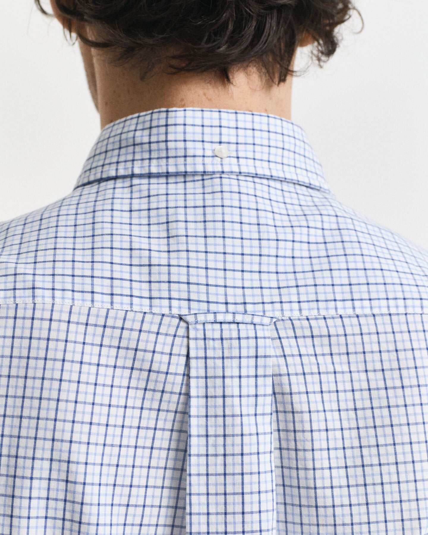 Gant Regular Fit Micro Checked Classic Poplin Shirt - Clear Sky time__1749756328__202503-3250214-427-crmodel-fv-1