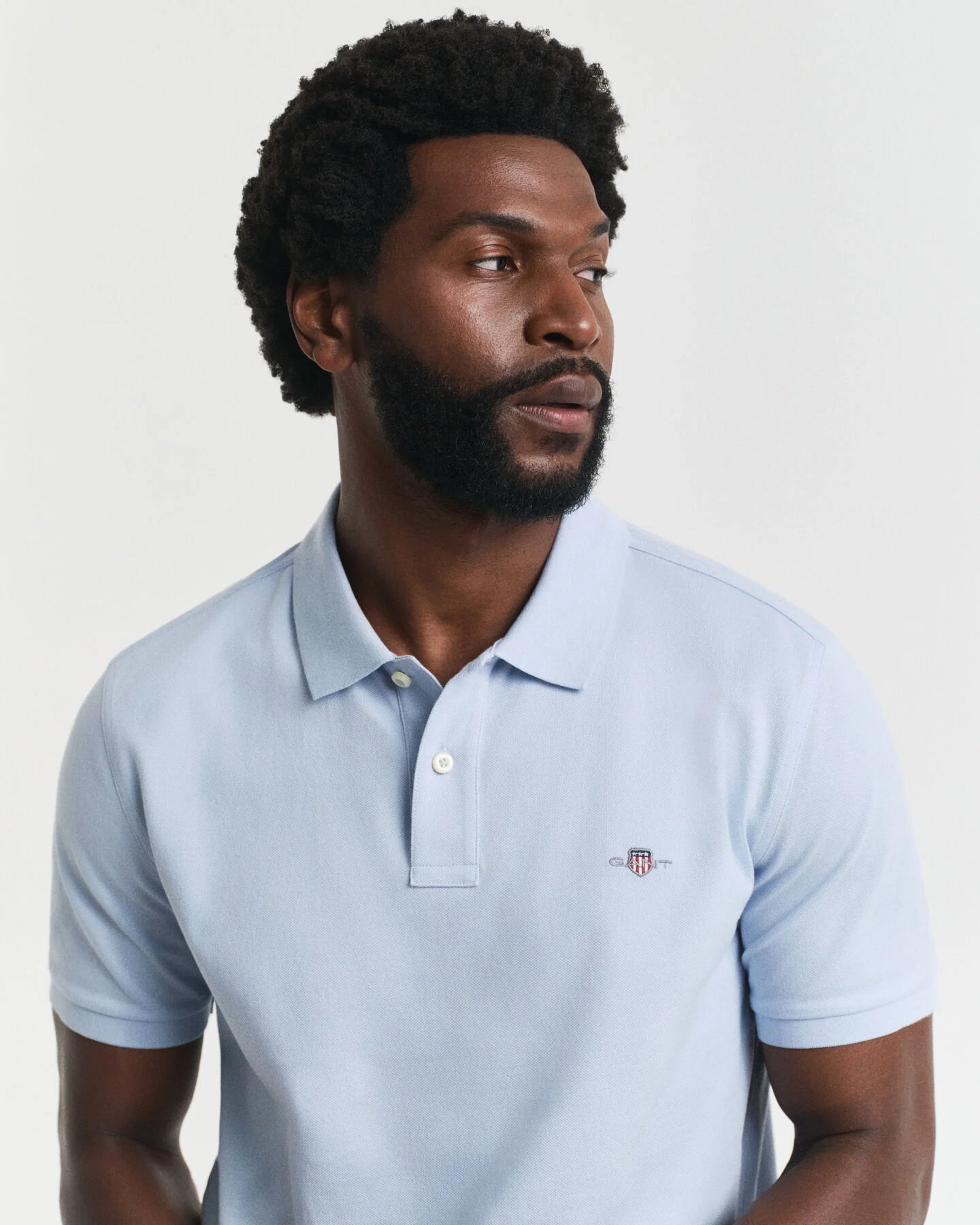 Gant Regular Fit Shield Piqué Polo Shirt - Fresh Blue time__1749811507__202503-2210-457-crmodel-fv-1