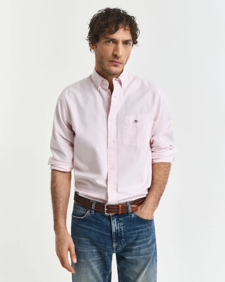 Gant Regular Fit Classic Oxford Shirt - Light Pink time__1757617205__202503-3000200-662-model-fv-1