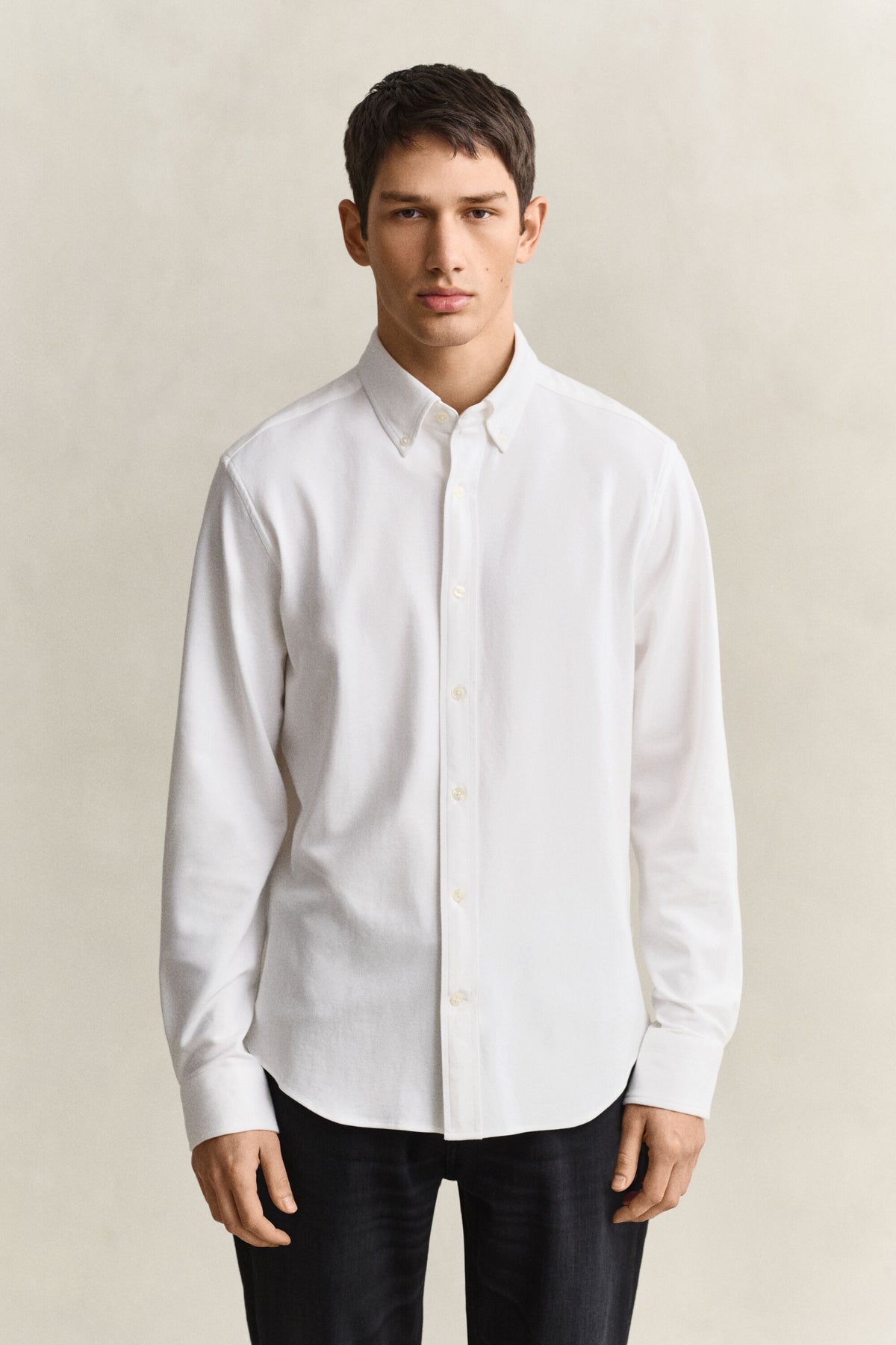 GANT Jersey Stretch Piqué Shirt - White time__1773669308__202602-3250271-110-model-fit-1