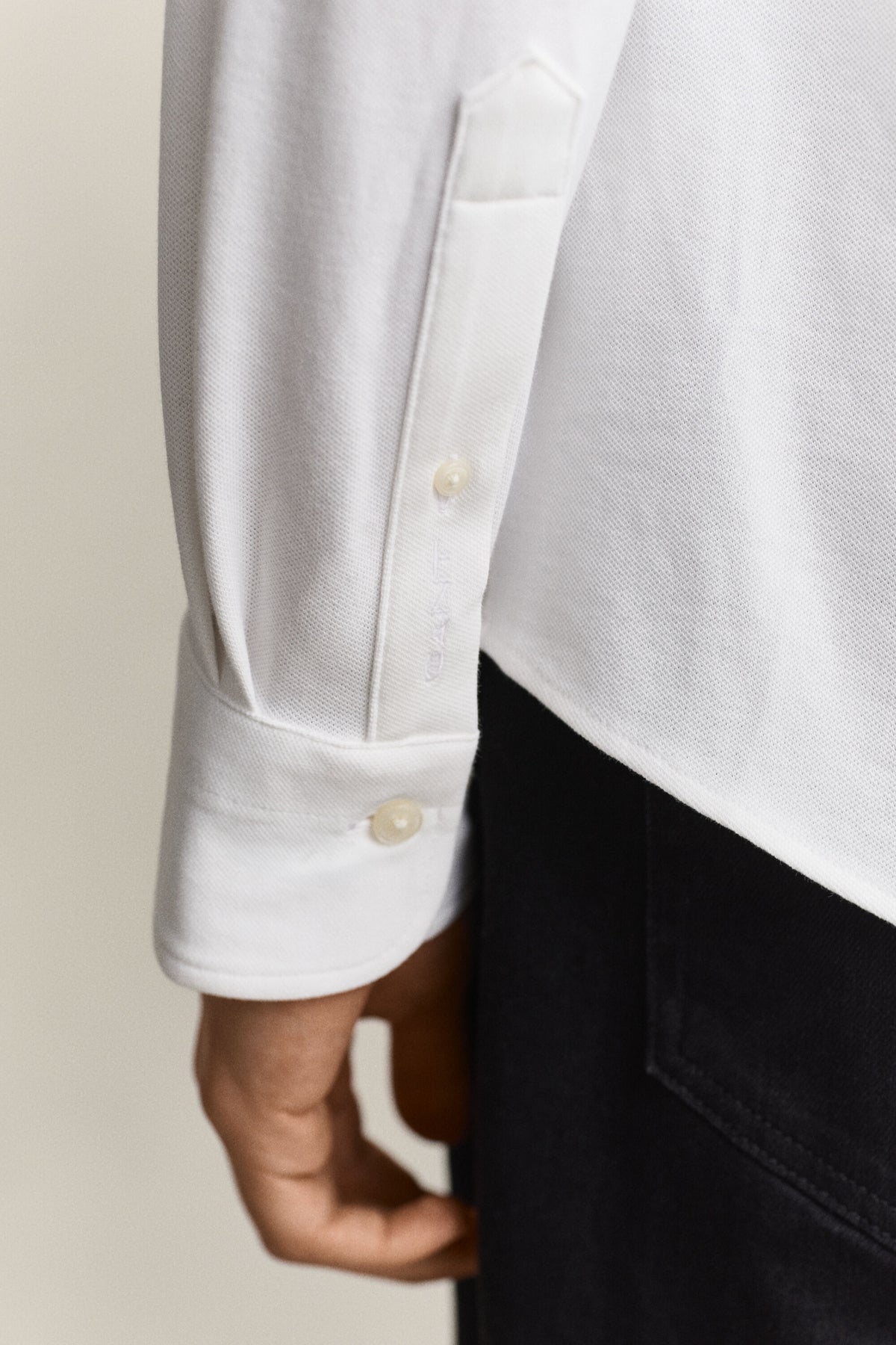 GANT Jersey Stretch Piqué Shirt - White time__1773669311__202602-3250271-110-crmodel-fv-2