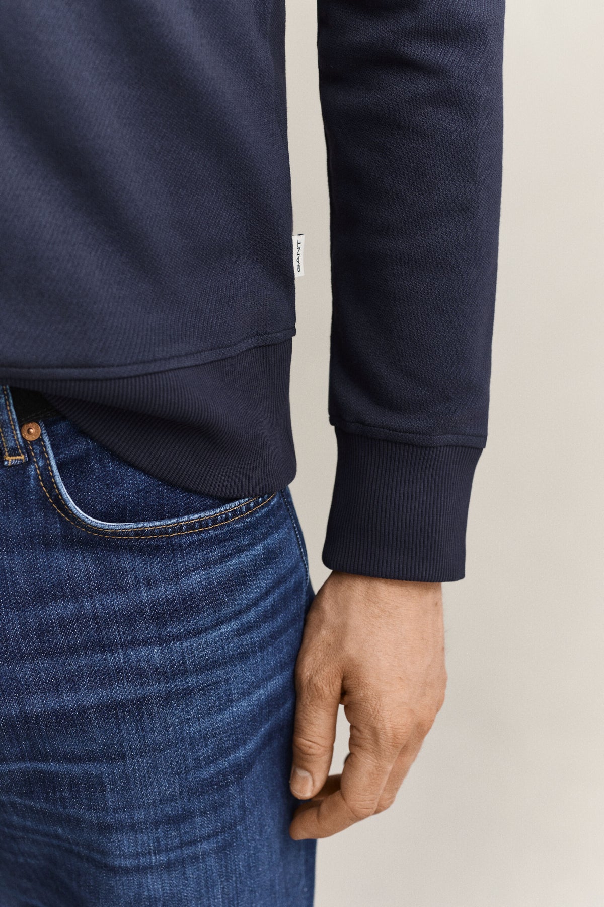 GANT Half-Zip Sweatshirt - Evening Blue time__1774967134__202602-2067155-433-crmodel-fv-2