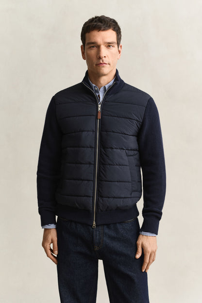 GANT Hybrid Zip Cardigan - Evening Blue time__1775744118__202602-8030308-433-model-fit-1