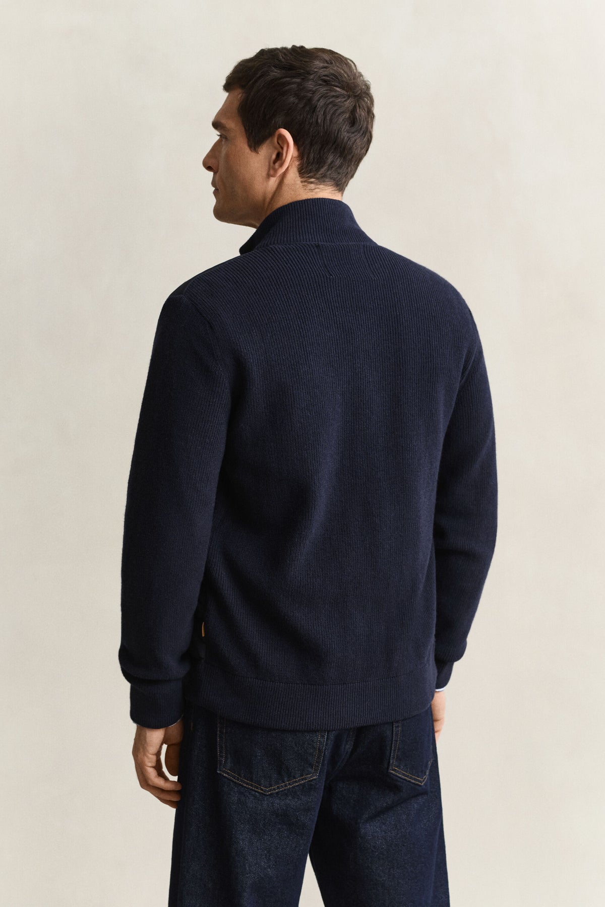 GANT Hybrid Zip Cardigan - Evening Blue time__1775744119__202602-8030308-433-model-bv-1