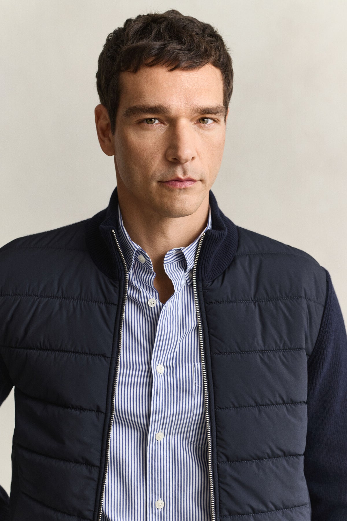 GANT Hybrid Zip Cardigan - Evening Blue time__1775744120__202602-8030308-433-crmodel-fv-3